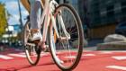 Día Mundial de la Bicicleta: El auge de este medio de transporte urbano en Chile y cómo usarla de manera segura