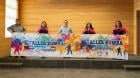 Entregan lienzo simbólico al taller municipal de zumba de Llanquihue