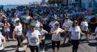 Corrida Navideña unió a más de 2 mil antofagastinos en torno al deporte en la costanera sur