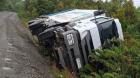 Ancud: Volcamiento de camión recolector en Caulín La Cumbre no dejó lesionados