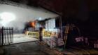 Incendio destruyó local de dos pisos en calle Thompson de Castro