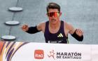 Hugo Catrileo logra el tercer lugar en la Maratón de Santiago