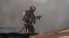 Controlan dos incendios en Quillota: una vivienda y una bodega afectada
