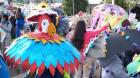 Ancud realizó tradicional caminata de paraguas entretenidos