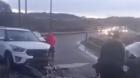 Dos lesionados dejó colisión entre vehículos en el puente Oqueldán de Quellón