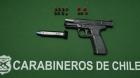Sorprenden en Iquique a dos mujeres y un hombre con arma de fuego y municiones