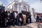 Embajada de Haití sufrió disturbios: Personas ingresaron a la fuerza al lugar