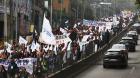 Gremios de educación preparan caminata de tres días al Congreso ante “constante amenaza de recorte”