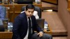 Senador Araya contrató a las dos hijas de su pareja, Javiera Blanco: una aún trabaja con el senador y recibe más de $2 millones