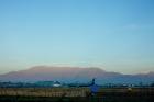 Nuevo vuelo de expulsión: 75 migrantes irregulares fueron deportados por tráfico, robos y violación de menor