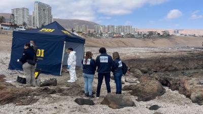 [VIDEO] Encuentran cadáver de mujer de 65 años en sector Primeras Piedras de Iquique