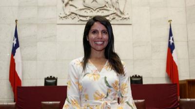 Senadora María José Gatica informó que enfrenta tratamiento contra el cáncer