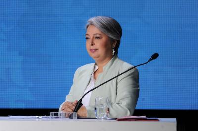 Tras críticas de Boric a Trump por crisis climática: Jara dice que ese &quot;no es mi estilo&quot;