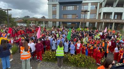 Seis mil escolares protagonizaron simulacro de tsunami en Puerto Montt