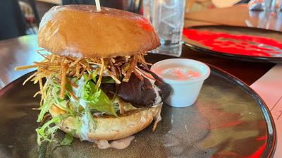 Sándwich en base a cordero se corona como el Mejor de Osorno 2025