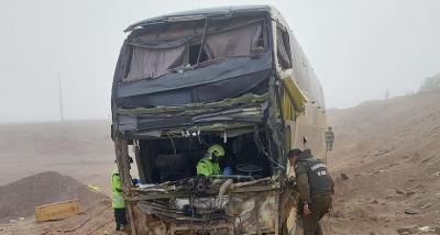 Choque de buses dejó al menos cuatro muertos en Ruta 5 Norte en Antofagasta
