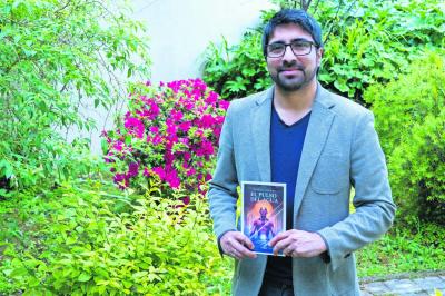 El poeta valdiviano Oscar Díaz entre los mejores escritores hispanos