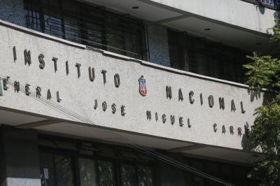 Tras ataque a profesoras en el Instituto Nacional: Diputados exigen que se tomen &quot;las sanciones más drásticas&quot;
