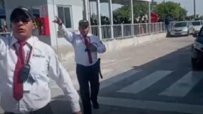 Grupo de migrantes intentó ingresar a Perú a la fuerza en medio de crisis en la frontera