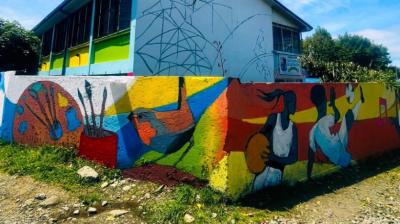 Escuela Angelmó presentó esta semana su mural comunitario
