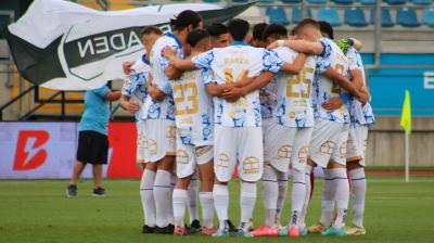 Pese a perder con un penal, derrota de Iquique le permitió a Everton quedarse en Primera División