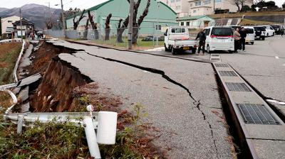 Un terremoto de magnitud 7,6 sacude el norte de Japón