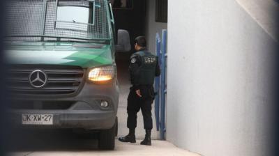 Ministro de Justicia defendió labor del gobierno en Gendarmería tras amenazas a funcionarios