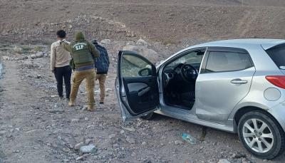 Capturan a dos extranjeros con vehículo robado: intentaron escapar de Carabineros por una quebrada en Arica