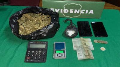 Detienen a tres personas en control policial por trasladar drogas al interior de vehículo en Collipulli