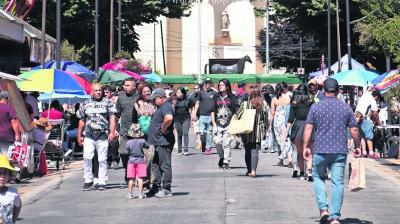Con fuerte control a la venta ilegal se realizará el bulevar de calle Ramírez de Osorno