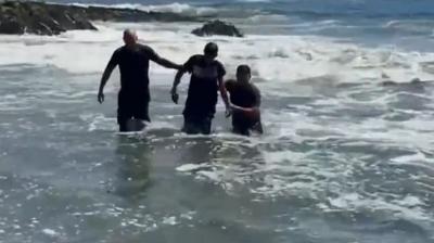 En prisión quedó hombre que se lanzó al mar tras asaltar a mujeres en Iquique