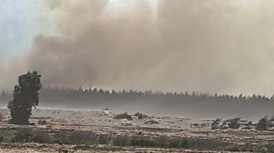 Declaran Alerta Roja para Los Ángeles por incendio forestal: las llamas amenazan a cerca de 10 viviendas y se solicitó la evacuación