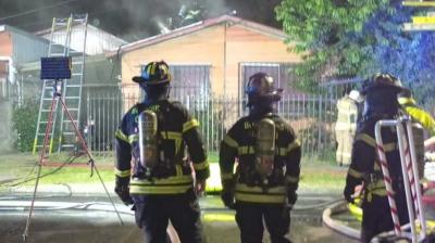 Osorno: rescatan a trabajador de un incendio y lo detienen tras hallazgo de un cultivo indoor