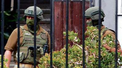 Detienen y desalojan a santiaguino que se tomó una casa en El Quisco