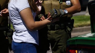 [VIDEO] Capturan a mujer que se encontraba prófuga de la justicia desde 2023 en Los Andes