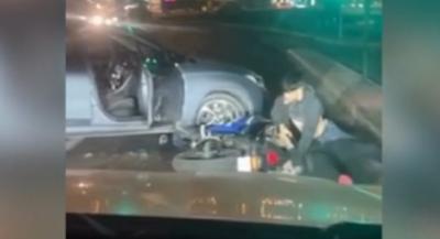 'Maniobra peligrosa'  termina en brutal pelea en avenida Edmundo Pérez Zujovic de Antofagasta