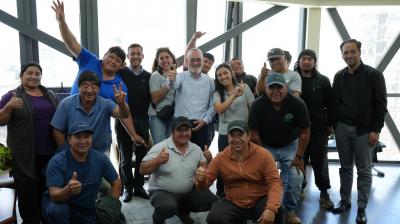 Gobernador se reúne con cooperativa Nuevo Horizonte para fortalecer la producción hortícola en Freire y Vilcún