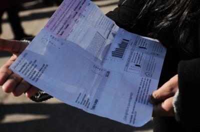 Enel se justifica con sus clientes por falta de devoluciones tras cobros excesivos en cuentas de luz