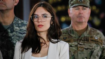 Vallejo reiteró que en proyecto de ley "no hay ni un impedimento ni un amarre a funcionarios que son de confianza política"