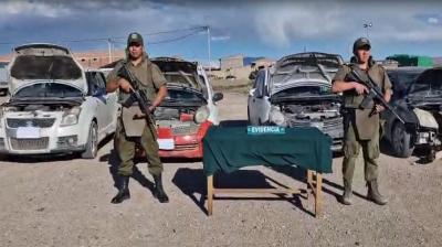 Detienen a seis sujetos que circulaban en vehículos robados hacia Bolivia
