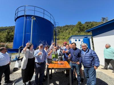 Los Lagos: 294 familias de los sectores La Luma y Flor del Lago disponen de agua potable en sus hogares