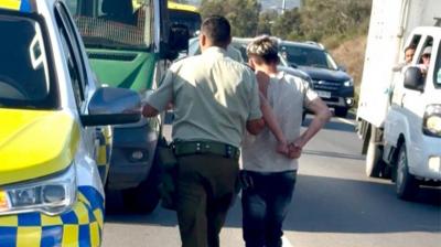 Cachagua: Tres personas detenidas tras robo a vehículo en estacionamiento