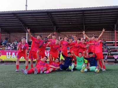 Ñublense, U de Chile, Británico y la U de Concepción son semifinalistas