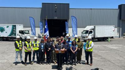 Presidente Boric visita nuevo centro de acopio en Talcahuano: hacen urgente llamado a canalizar la ayuda de forma organizada
