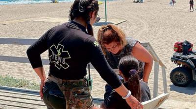 Refuerzan medidas de seguridad en playas de la provincia ante la fragata portuguesa