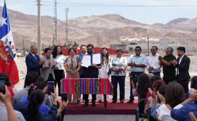 Presidente Boric firma decretos que crea la Red de Salares Protegidos de Atacama