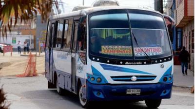 Microbuseros tienen hasta fines de febrero para postular a subsidio para renovar sus máquinas