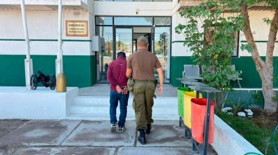 Carabineros del Retén Pisagua detuvo a conductor tras maniobra riesgosa en la Ruta 5 Norte