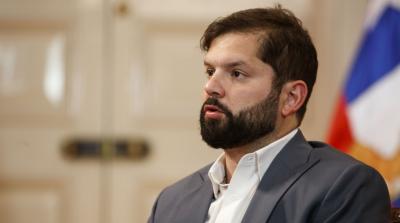 Boric tildó de "frivolidad tremenda" calificar candidatura de Bachelet a la ONU como "amarre"