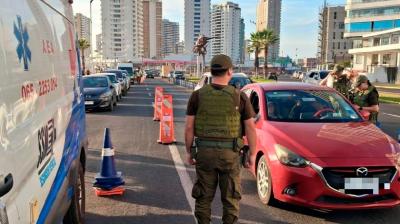 Siete personas detenidas dejó control de seguridad vial realizado por Carabineros en Iquique